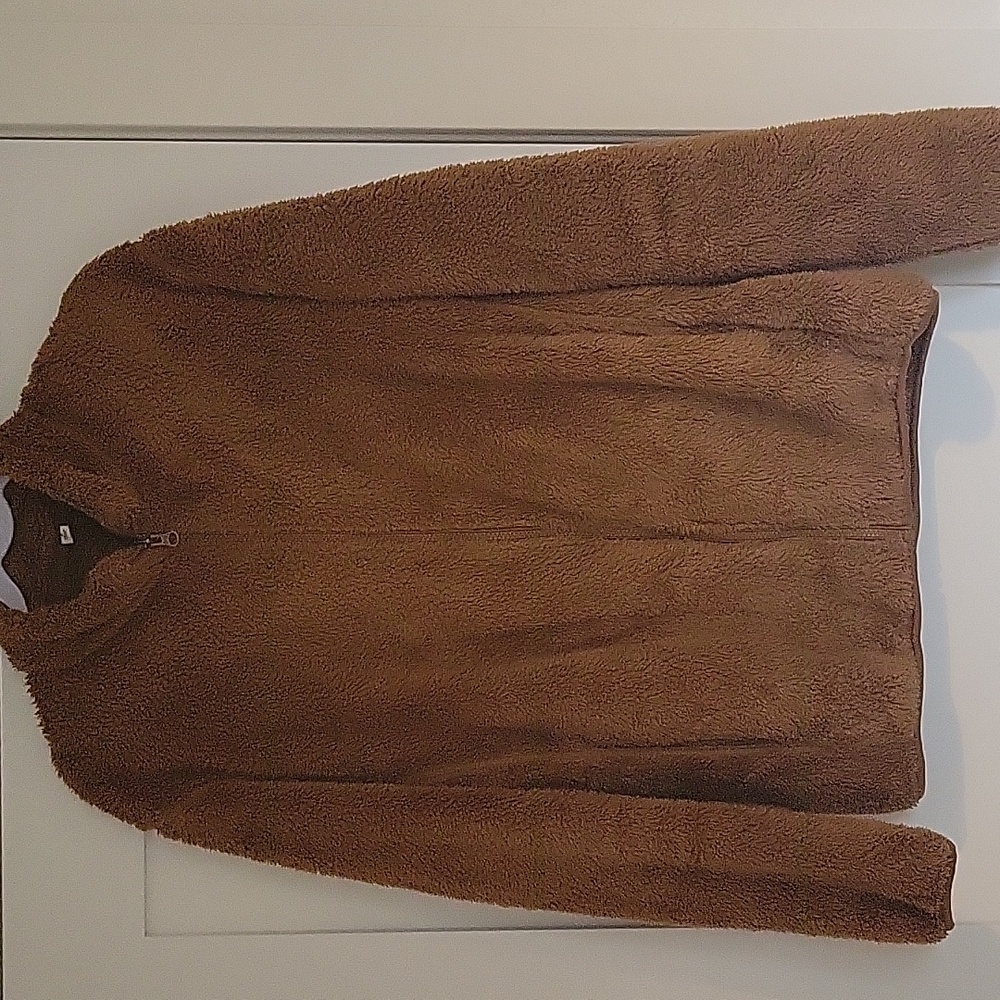 Uniqlo Cozy Brown Fleece Outerwear